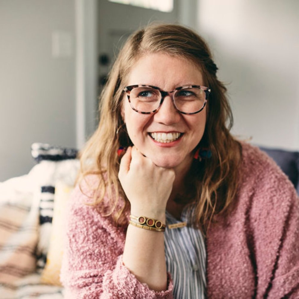 Hey, y'all! I'm Lauren.